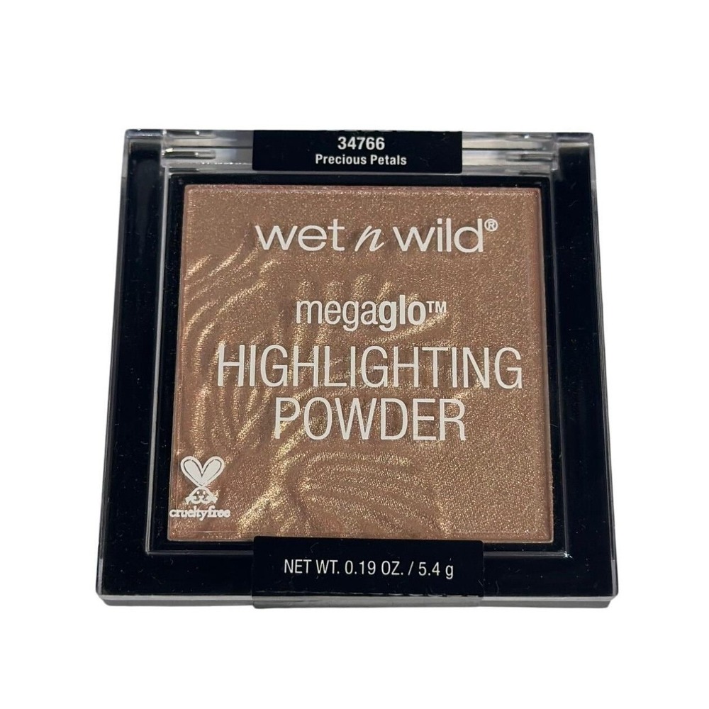 NEW Wet n Wild MegaGlo Highlighting Powder‎ – Precious Petals, 0.19 oz